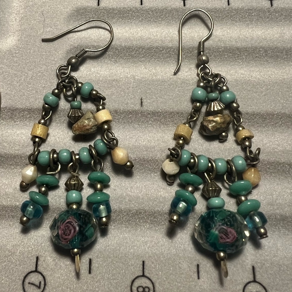 Handmade chandelier dangle earrings - aqua with cream